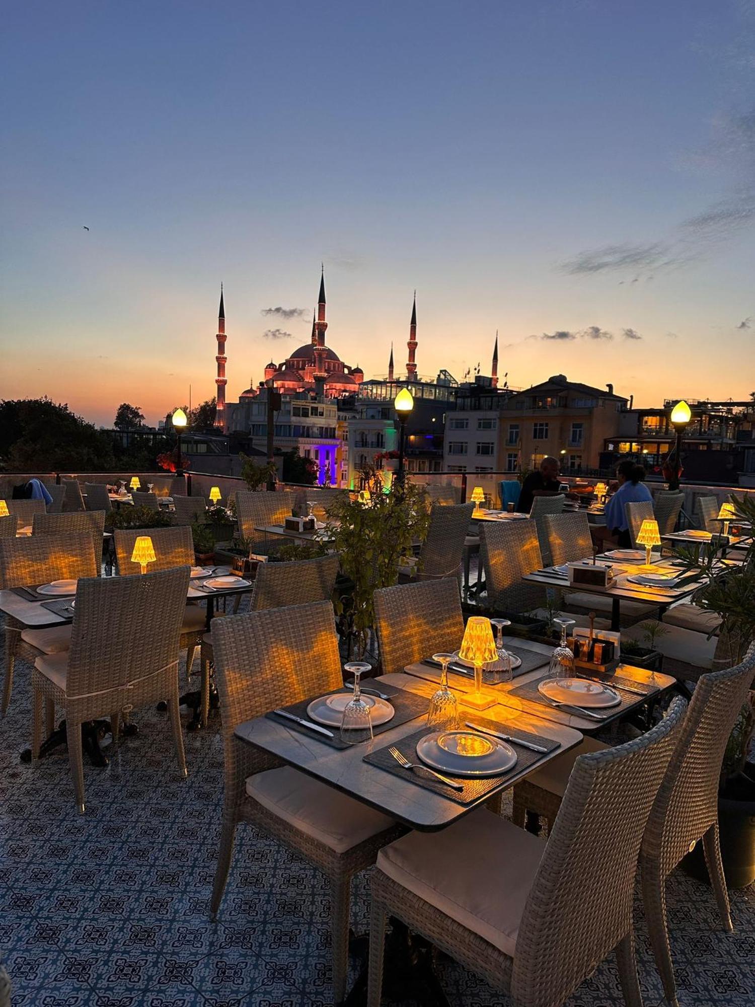 Byzantium Comfort Hotel Istanbul Bagian luar foto